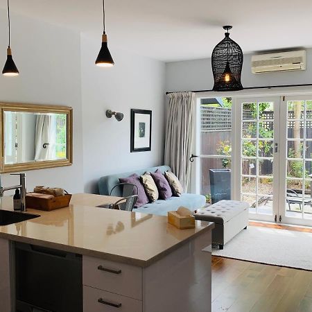 Uptown City Haven - Christchurch Townhouse Eksteriør billede