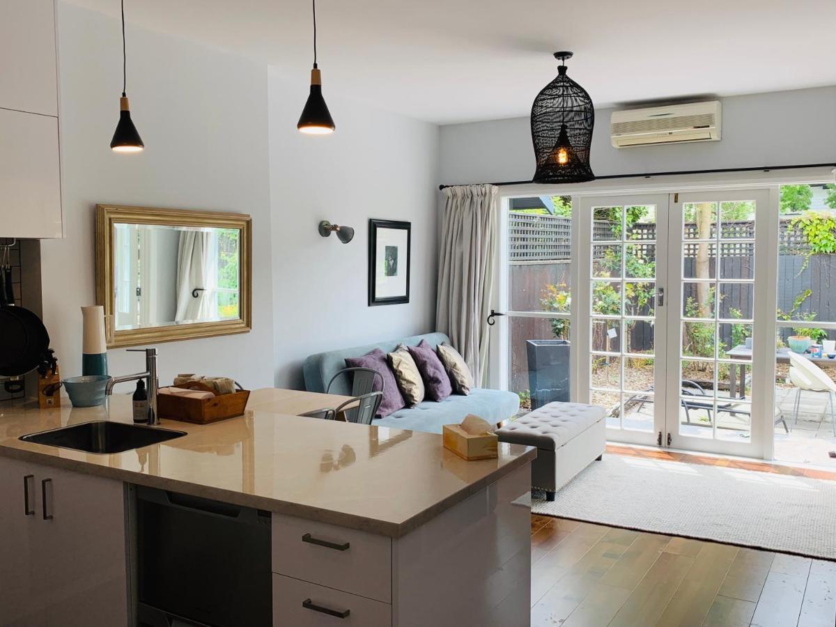 Uptown City Haven - Christchurch Townhouse Eksteriør billede